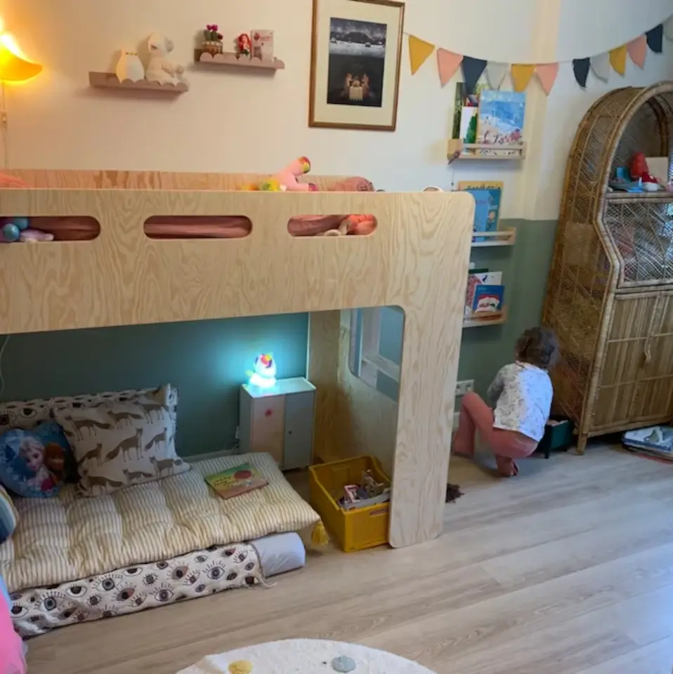 Hochbett für Kinder mit Lattenrost MIMI A Montessori Holz