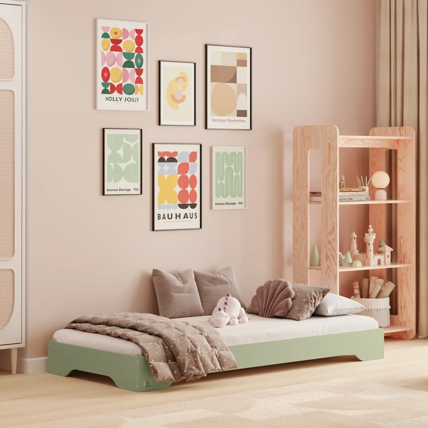 Bodenbett für Kinder mit Lattenrost TILA 7 Montessori Holz Grün